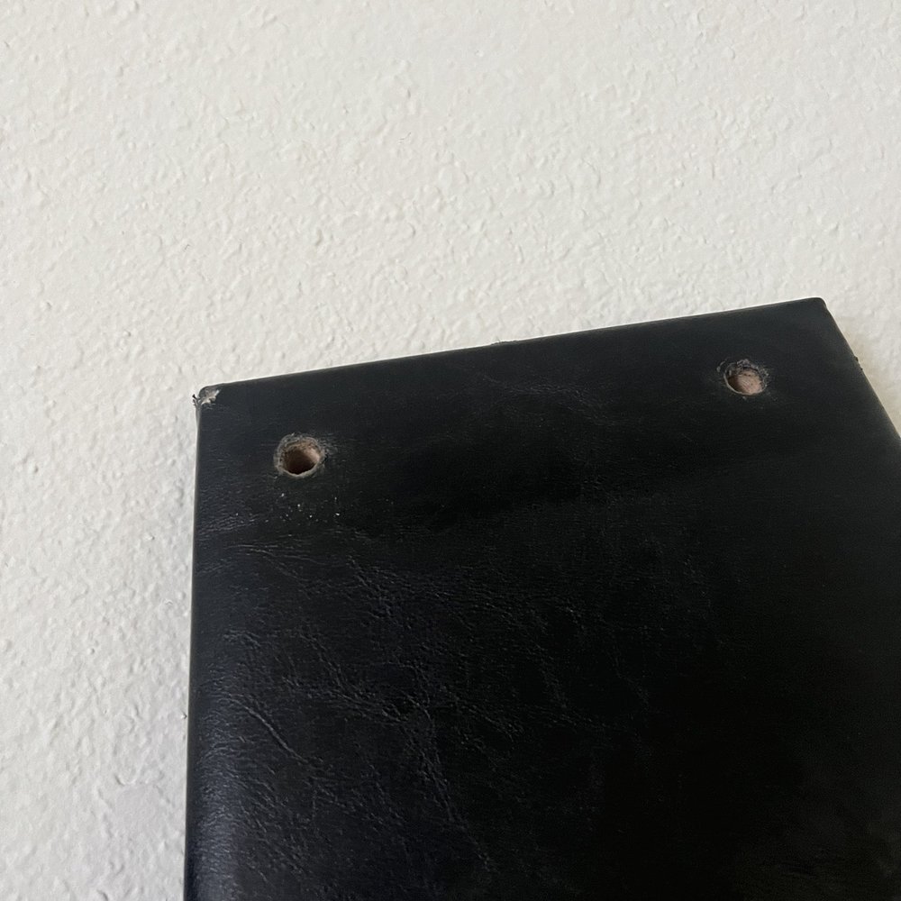 UMoveFree - Leather trundle ruined on the side with corner damage. Damage along the entire rail. - Apartment Agents Near Me - Irving, Texas