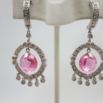 Schafer Jewelers - gorgeous dangling earrings - Jewelry Near Me - Miami, Florida Schafer Jewelers - gorgeous dangling earrings - Jewelry Near Me - Miami, Florida
