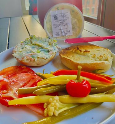 Bushel & Peck's by null