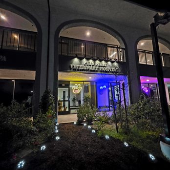 Pets First Veterinary Hospital - Veterinarians Near Me - Thousand Oaks, California Pets First Veterinary Hospital - Veterinarians Near Me - Thousand Oaks, California