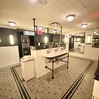 The Smith - Restroom - New American Near Me - New York, New York