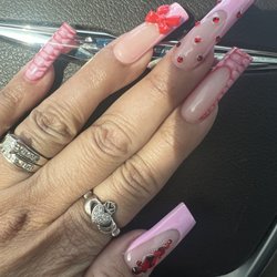 Bomb Nail Bar - I see why they are called BOMB NAIL BAR!!