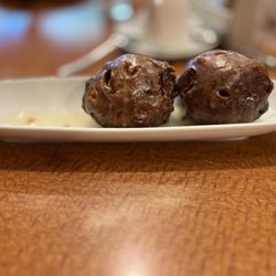 Slate Street Cafe - Apple fritters. 2 out of the 3 since my hubby ate one before I could take the pic :)