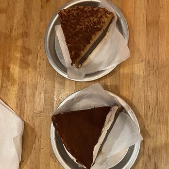 Tumble 22 - SLICE Chocolate Pie SLICE Peanut Butter Pie - Chicken Shop Near Me - Round Rock, Texas