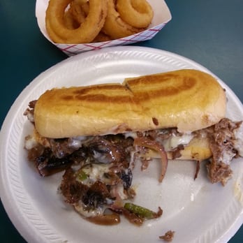 Rhea's 2 - Burgers Near Me - Roswell, Georgia Rhea's 2 - Burgers Near Me - Roswell, Georgia