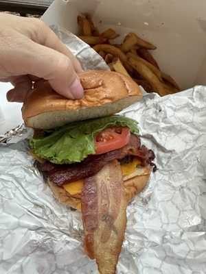 Stax Burgers by null