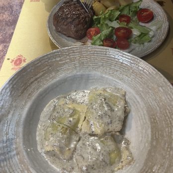 Le Capelle Medicee - Steak was over done, ravioli was dry dry dry. Sauce was too salty - Italian Near Me - Florence, FI
