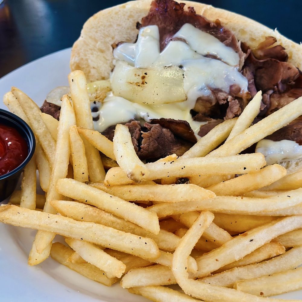 Metropolitan Bar & Grill - LA French Dip - New American Near Me - Englewood, Colorado Metropolitan Bar & Grill - LA French Dip - New American Near Me - Englewood, Colorado