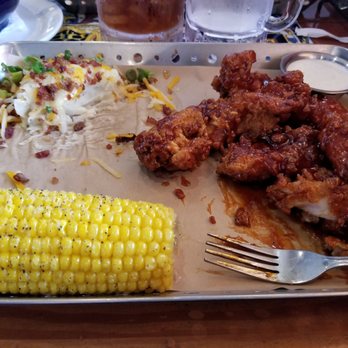 Chili's - I was hungry and ate into it. That's alot of food for $10.00 - American Near Me - New Lenox, Illinois