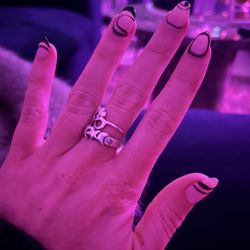 Happy Nails