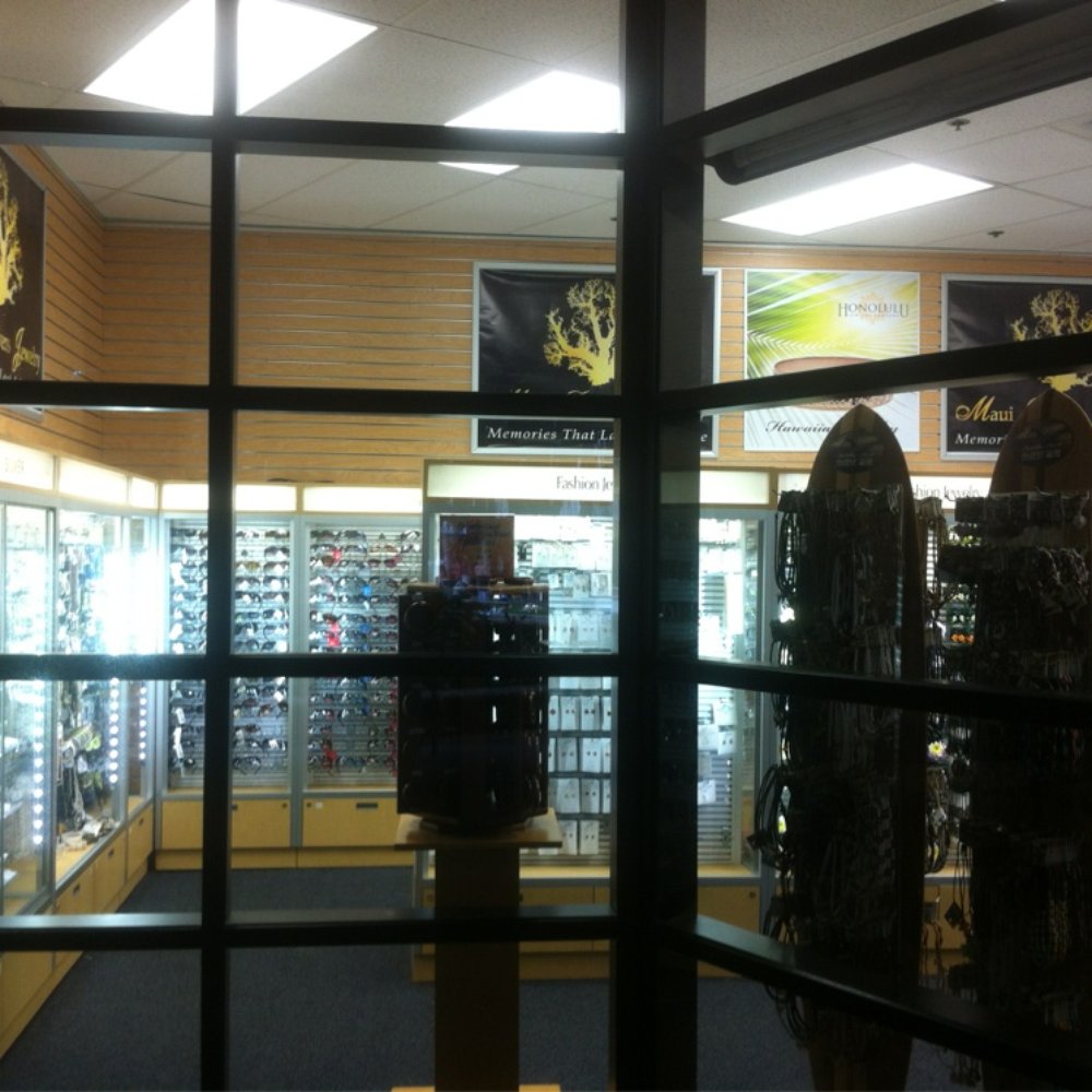 Hale Koa Post Exchange - Convenience Stores Near Me - Honolulu, Hawaii