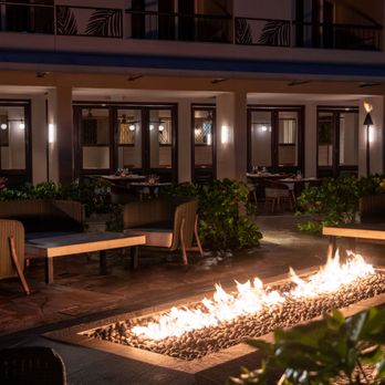 Moa Moa - Outdoor romantic seating with firepits at Moa Moa - Hawaiian Near Me - Kapaa, Hawaii Moa Moa - Outdoor romantic seating with firepits at Moa Moa - Hawaiian Near Me - Kapaa, Hawaii