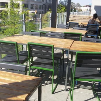 Shake Shack Buckhead - Rooftop Patio - Burgers Near Me - Atlanta, Georgia Shake Shack Buckhead - Rooftop Patio - Burgers Near Me - Atlanta, Georgia