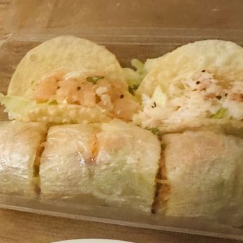 Sushi Shop - 2 salmon and 2 lobster tacos & 1 tuna tartare rice roll - Japanese Near Me - Toronto, Ontario Sushi Shop - 2 salmon and 2 lobster tacos & 1 tuna tartare rice roll - Japanese Near Me - Toronto, Ontario