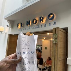 Churrería El Moro - The spot..