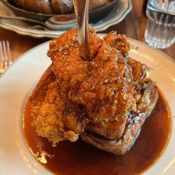 Maison Pickle - Spicy Fried Chicken 'N' Toast - Cocktail Bars Near Me - New York, New York Maison Pickle - Spicy Fried Chicken 'N' Toast - Cocktail Bars Near Me - New York, New York