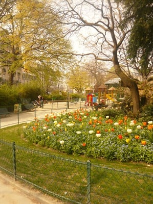 Square du Temple - Elie Wiesel by null