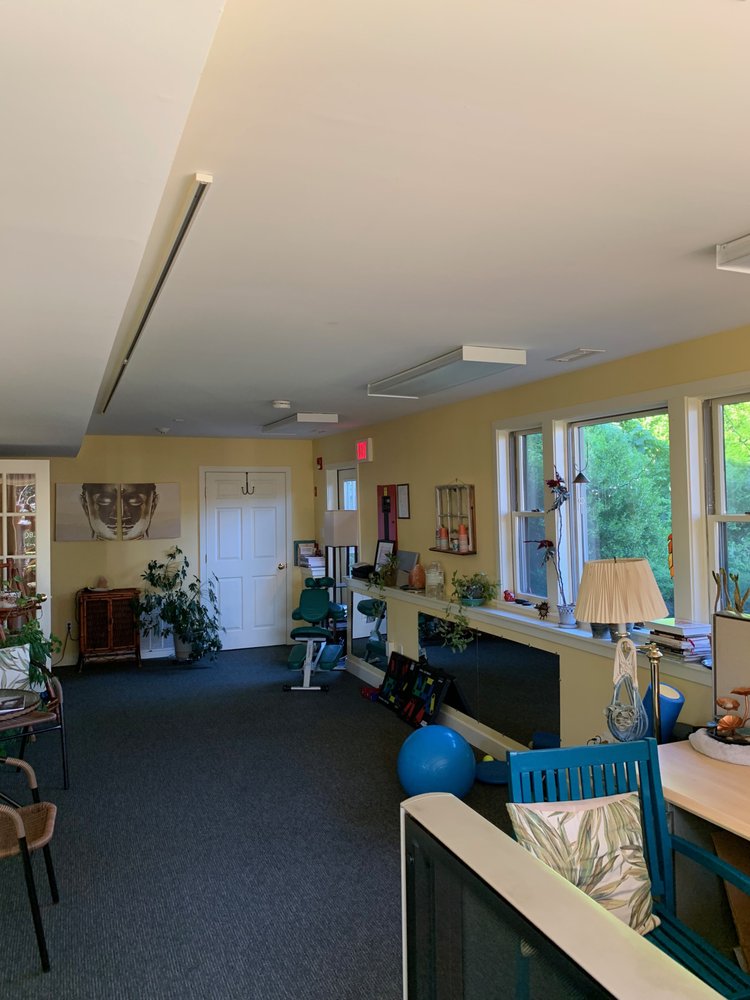 CAPE MASSAGE Updated September 2024 13 Reviews 30 Main St