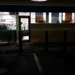 Royal Farms 090