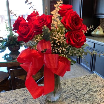 Ramblin' Rose Florist - Florists Near Me - Lemoore, California