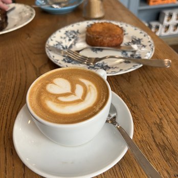 Télescope - Perfect flat white! - Coffee & Tea Near Me - Paris, 75 Télescope - Perfect flat white! - Coffee & Tea Near Me - Paris, 75