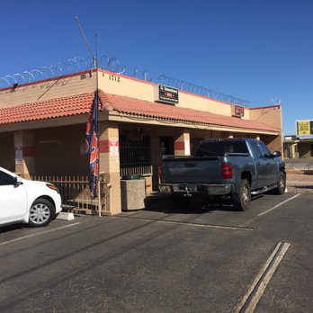 JL Smokehouse - Outside - Barbeque Near Me - Phoenix, Arizona