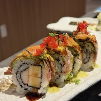 Takumi - Takumi signature sushi roll - Japanese Near Me - North York, Ontario Takumi - Takumi signature sushi roll - Japanese Near Me - North York, Ontario