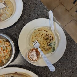 Mendoza Restaurant - Spinach pupusa
