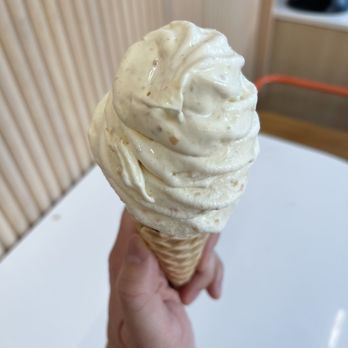 Far Out - Ice Cream & Frozen Yogurt Near Me - Brookline, Massachusetts