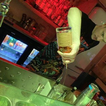 L'Épicier - Cocktail Bars Near Me - Paris, 01 L'Épicier - Cocktail Bars Near Me - Paris, 01
