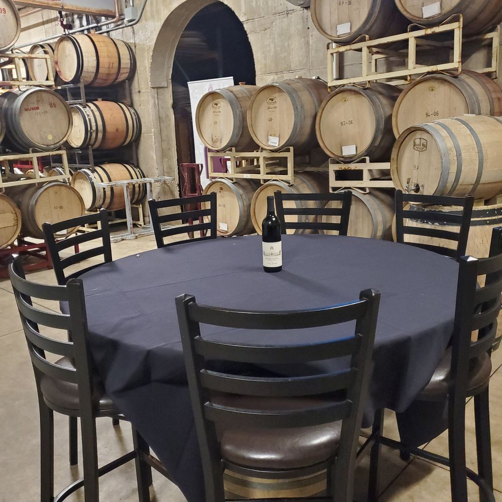 Acquaviva Winery - Wineries Near Me - Maple Park, Illinois