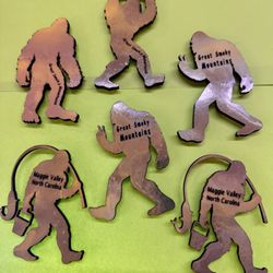 Mountain Top Gifts - Bigfoot magnets