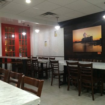 Pie In The Sky - Casual but tastefully decorated - Pizza Near Me - Baltimore, Maryland