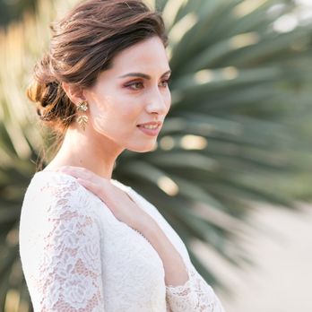 at romance bridal studio