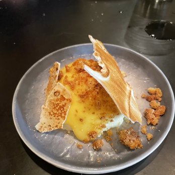 Kapa Hale - Lemon meringue - amazing - Hawaiian Near Me - Honolulu, Hawaii Kapa Hale - Lemon meringue - amazing - Hawaiian Near Me - Honolulu, Hawaii