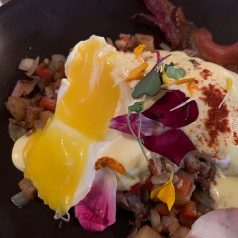 Tavern & Grocery - Duck Hash - Cocktail Bars Near Me - Charlottesville, Virginia Tavern & Grocery - Duck Hash - Cocktail Bars Near Me - Charlottesville, Virginia