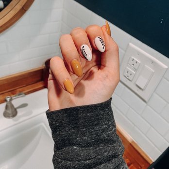 Greenfield Nails & Spa - Gilbert - Almond shaped acrylics from Ken - Nail Salons Near Me - Gilbert, Arizona