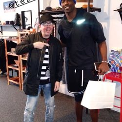 Trend Up - Shopping with Terrel Owens at Trend Up