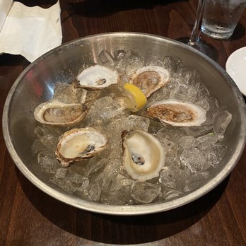 Piranha Killer Sushi - 1/2 dozen raw oysters - Sushi Bars Near Me - Arlington, Texas Piranha Killer Sushi - 1/2 dozen raw oysters - Sushi Bars Near Me - Arlington, Texas