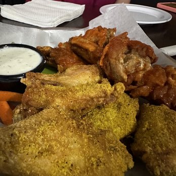 The 377 Brewery - Lemon pepper and Buffalo wings - Brewpubs Near Me - Albuquerque, New Mexico