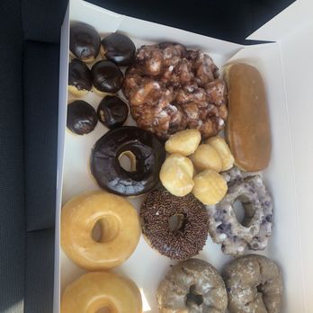 Donut King Brothers - Variety box - Donuts Near Me - Dallas, Texas Donut King Brothers - Variety box - Donuts Near Me - Dallas, Texas
