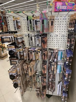 DOLLAR TREE - 160 - 8228 Macleod Trail SE, Calgary, Alberta - Dollar ...