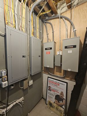 Mr. Ray Mechanical Logo