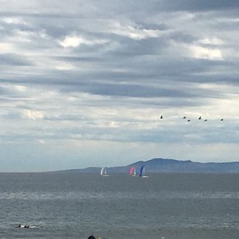 Shoreline Cafe - Sail boats, birds over head, blue skies, and dolphins playing in the water. Beat that for a view! - Seafood Near Me - Santa Barbara, California Shoreline Cafe - Sail boats, birds over head, blue skies, and dolphins playing in the water. Beat that for a view! - Seafood Near Me - Santa Barbara, California