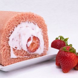 Strawberry Roll Cake