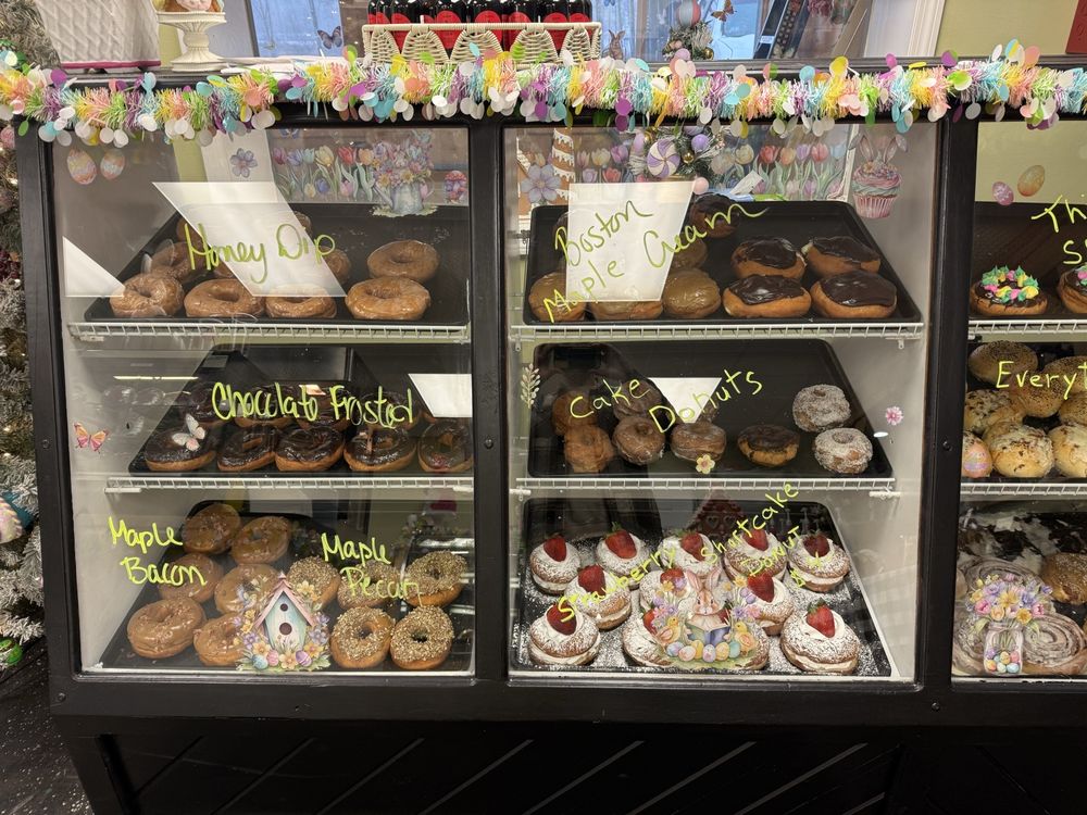 Village Bakery & Cafe Logo