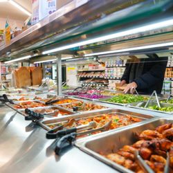 LifeThyme - A full selection of high quality proteins, vegetarian and organic vegan options on the steam table and salad bar