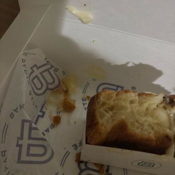 Paris Baguette - The filling is beige not white marshmallow - Bakeries Near Me - Los Angeles, California Paris Baguette - The filling is beige not white marshmallow - Bakeries Near Me - Los Angeles, California