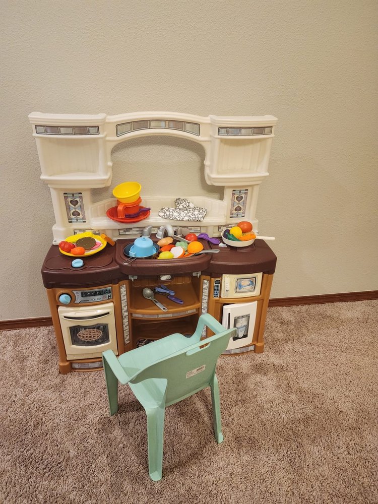 Etu Family Day Care - childcare center in Marysville, WA