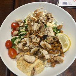 GDG's Crave A'Bowl with Grilled Chicken